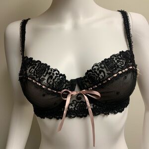 Sexy lace bra, Jezebel by Felina